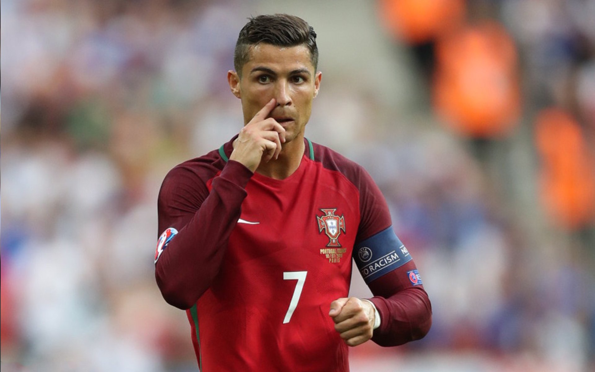 官方:意大利裁判组执法巴黎vs拜仁焦点战,马里亚尼任主裁,巴黎意大利门将